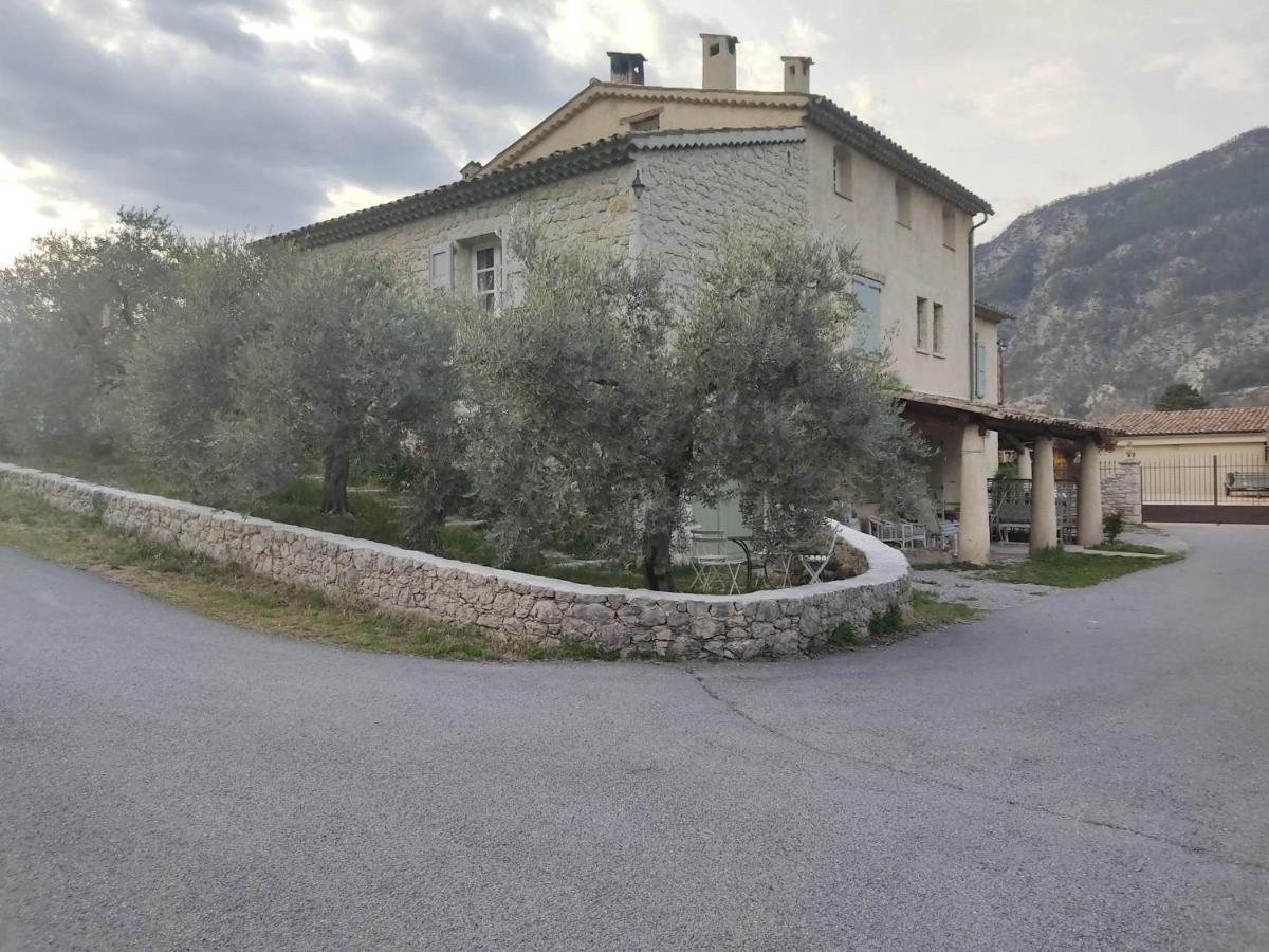 Studio Massacan Entrevaux Exterior photo